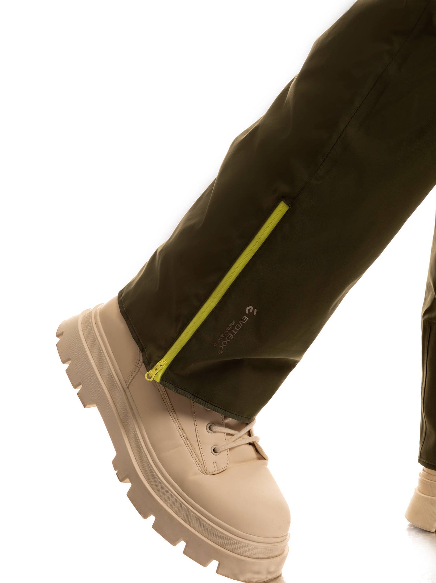 RC4 PANTS MAN